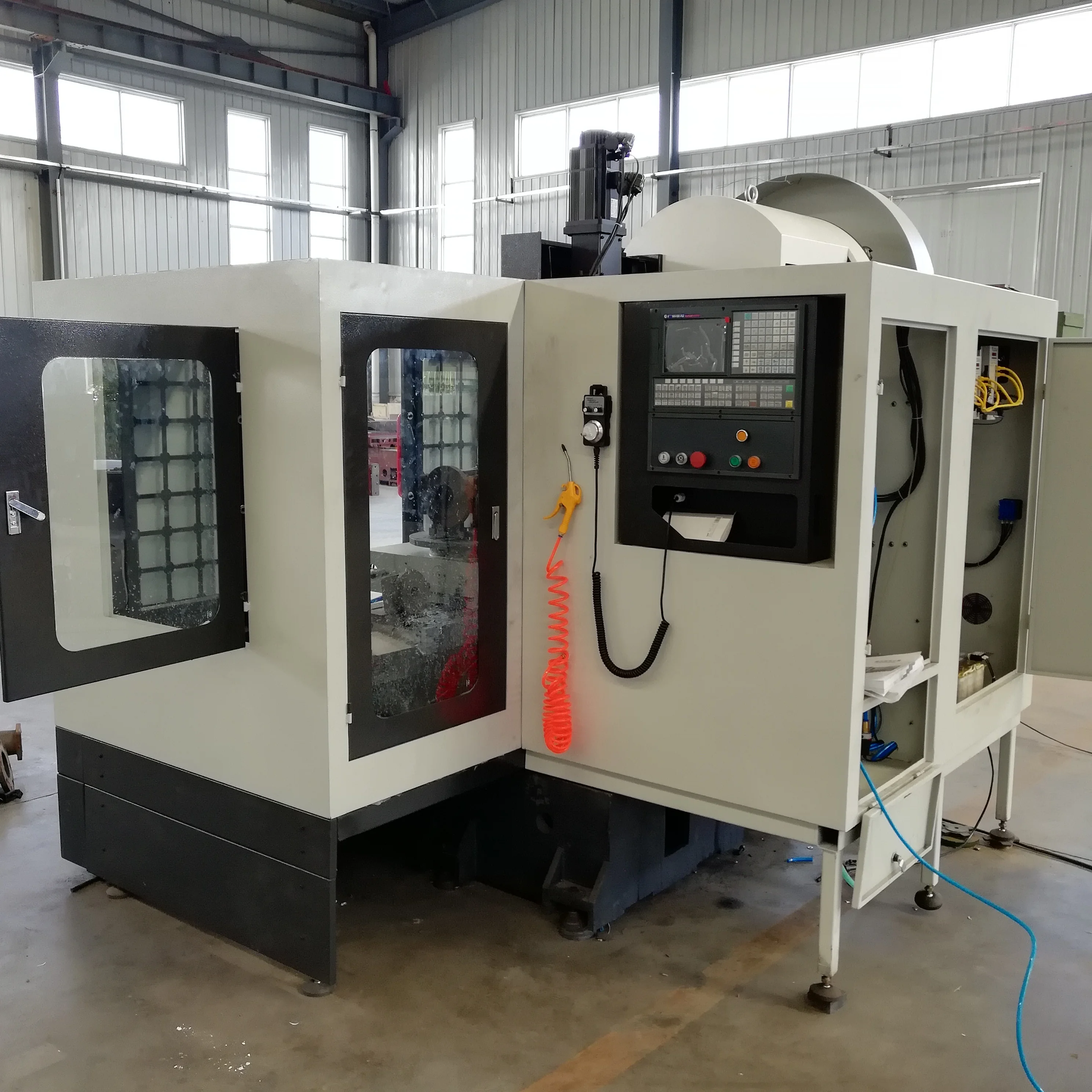 Горизонтальный фрезерный центральный станок HMC610 CNC|Фрезерный станок| |