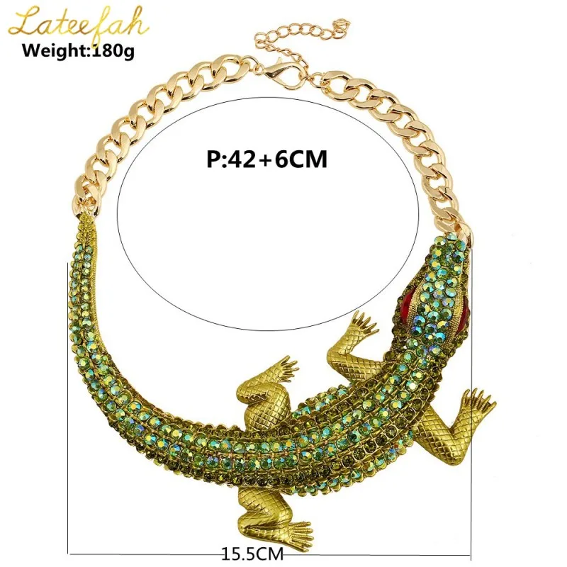 

Punk Exaggerated Style Animal Pattern Golden Crystal Crocodile Choker Necklace for Women Fashion Accessories