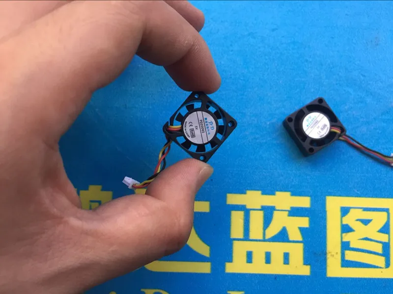 Немой 2006 см 2 см Ноутбук Графика micro 5 v USB ультра-тонкие вентиляторы охлаждения