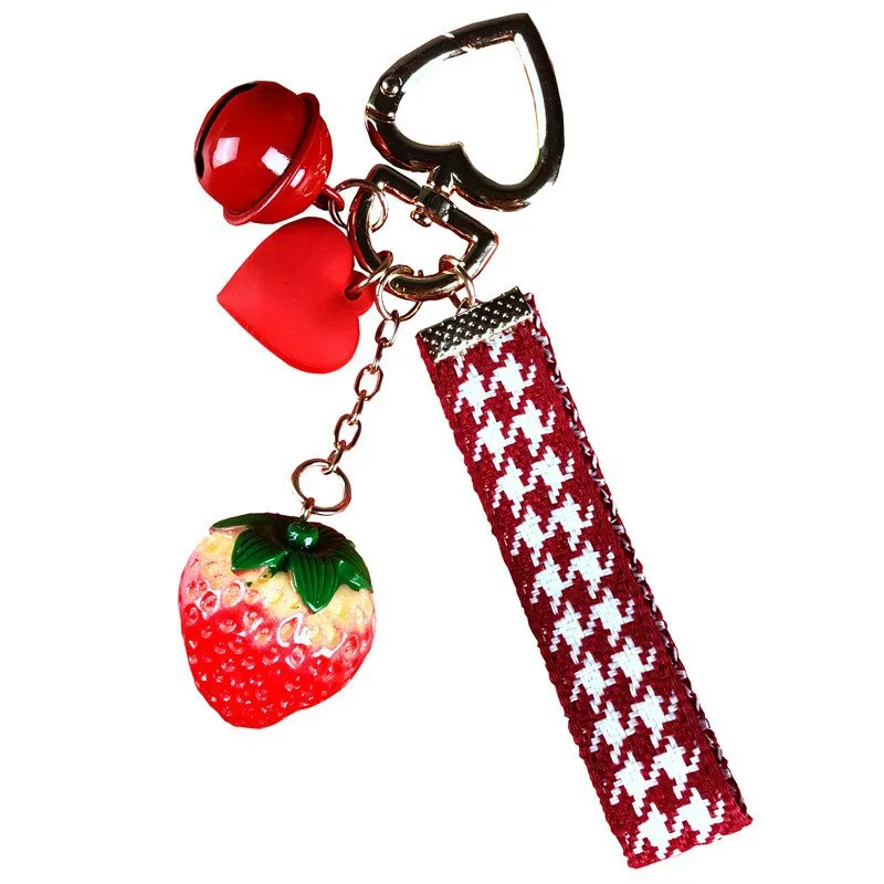 

Strawberry Red Heart Keychain Keyring For Women Girl Jewelry Simulated Fruit Cute Car Key Holder Keyring Best Friend K23