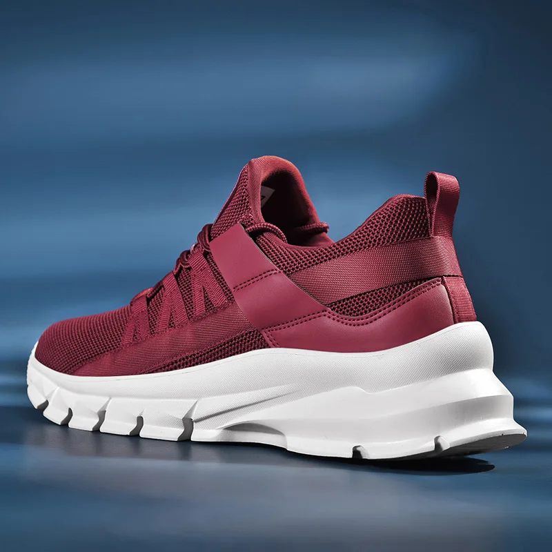 

New Hots Mesh men shoes Breathable casual men shoes Sneakers male lightweight White black shoes Men Athletic Training Footwear