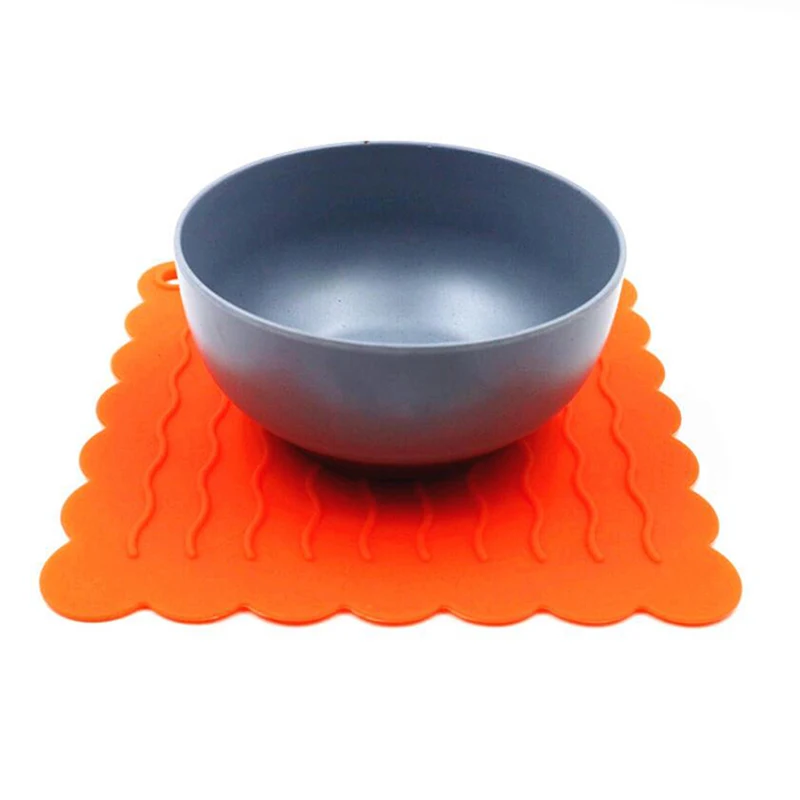 high quality Silicone Insulation Pad Multi-function Table Mat Anti-hot Placemat Coaster Anti-skid High Temperature Easy To Clean |