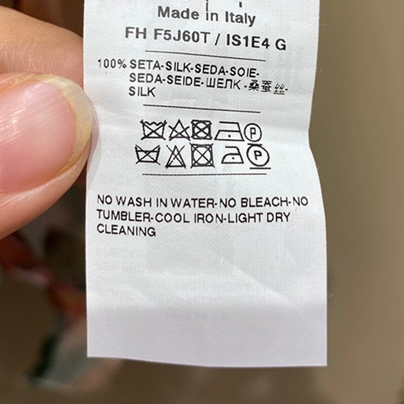 

Women Silk Blouse And Tops Autumn Long Sleeve Brand Blouse 2020 New Fashion Floral Print Blouse Shirts