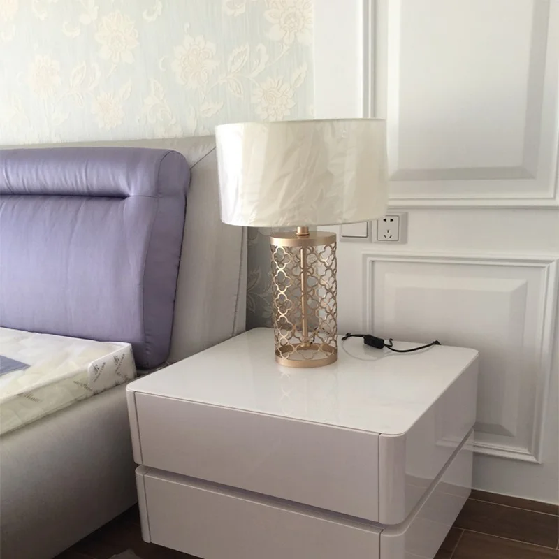 Простые теплые золотые настольные лампы в стиле ретро креативное освещение американском для спальни фойе