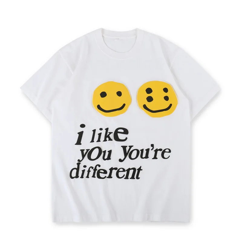 

2020 New Street hip hop smiley face print loose Casual Short Sleeve wash used cotton T-shirt BF half sleeve