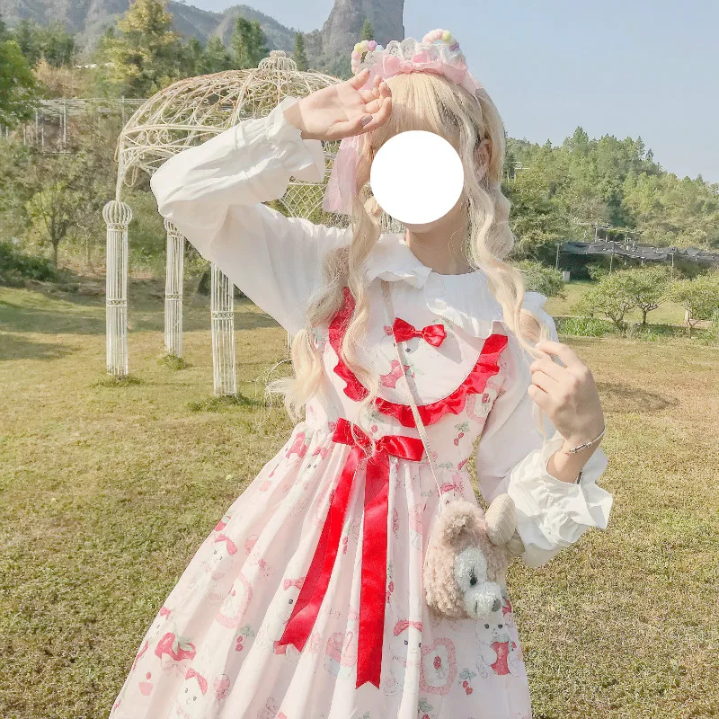 Платье принцессы в полоску белого и красного цвета | Женская одежда