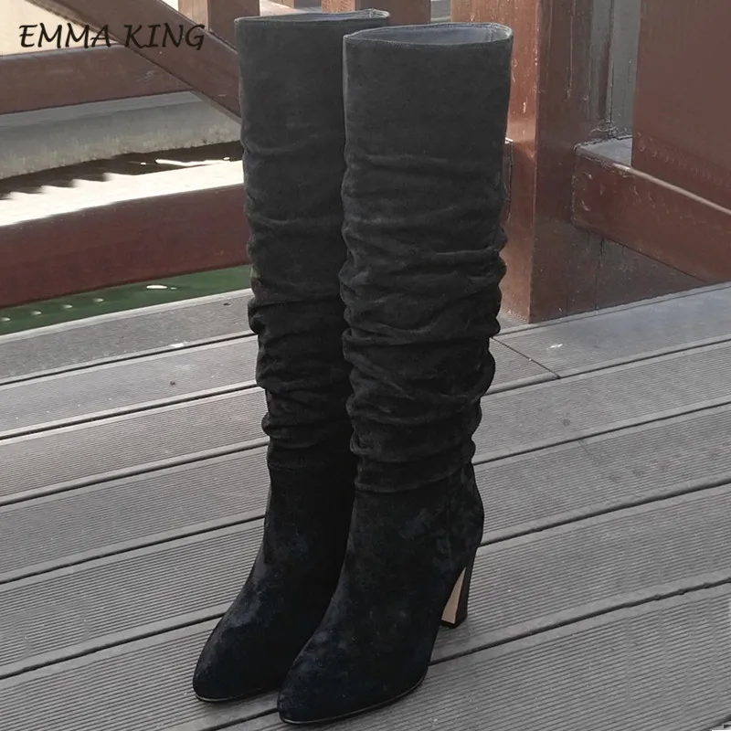 Emma king/женские ботинки новые ботинки до середины икры со складками Женская замшевая обувь с круглым носком на толстом каблуке; модная зимняя женская обувь; Цвет черный, коричневый