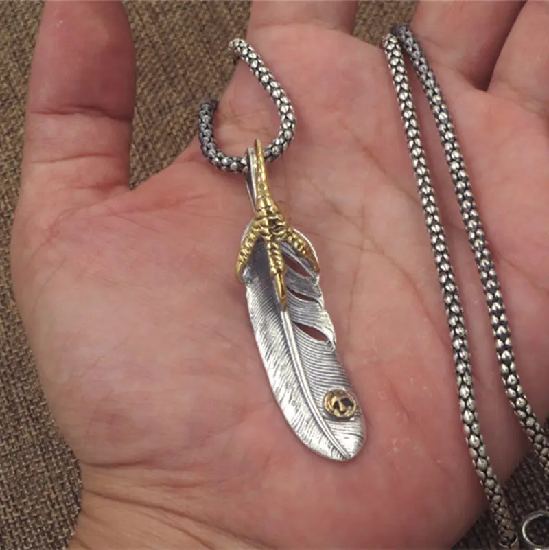 

Handmade Indian Tribal Silver 925 Feather Pendant With Brass Claw For DIY Necklace Real 925 Sterling Silver Jewelry Top Quality