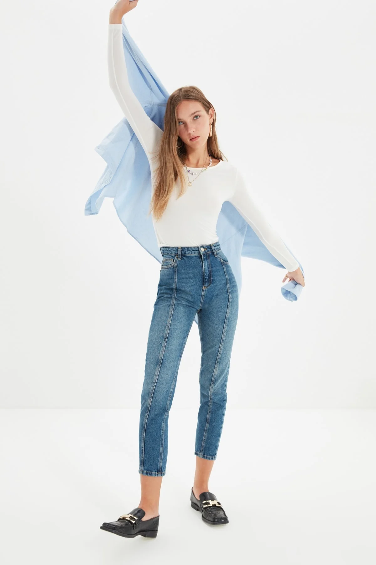 

Trendyol Stitch Detail High Bel Mom Jeans TWOAW22JE0227