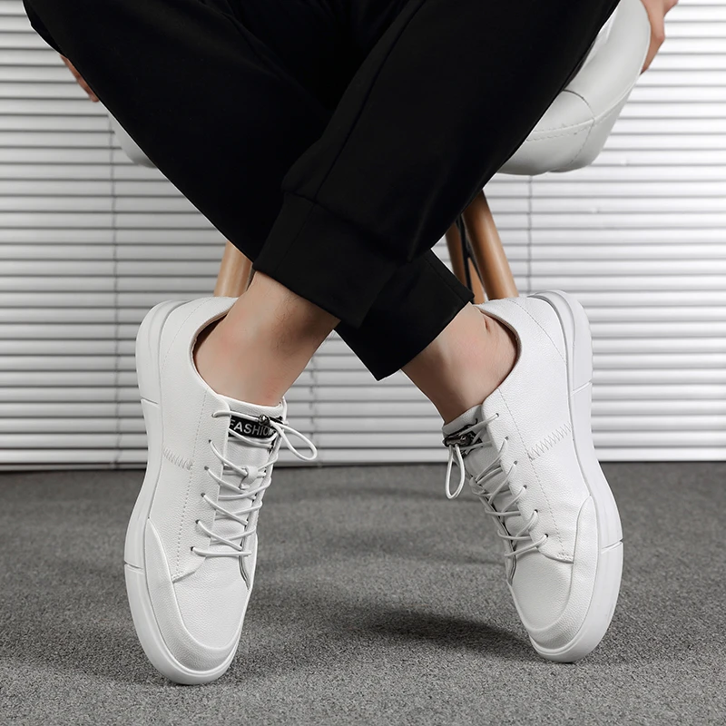 Кроссовки мужские из натуральной кожи мягкие модные туфли простая обувь на