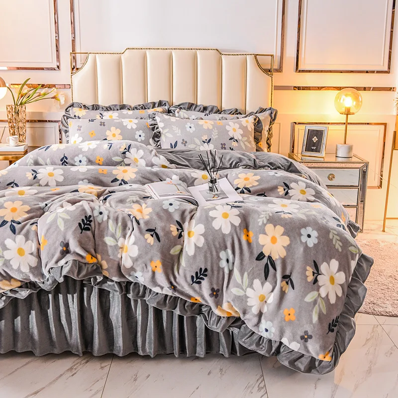 

Flannel 4pcs Bedding Set Ruffle Duvet Cover Bed Skirt Princess Bedspread Bedlinen Keep Warm Bedsheet Velvet Pillowcases Flat Bed