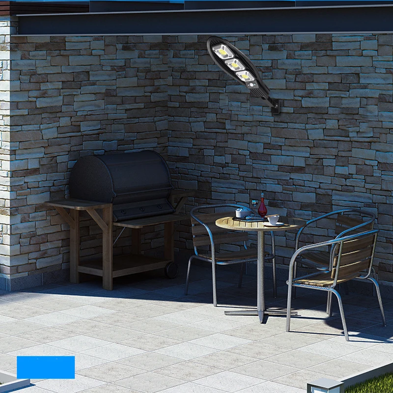 СВЕТОДИОДНЫЙ дорожный светильник на солнечной батарее с дистанционным