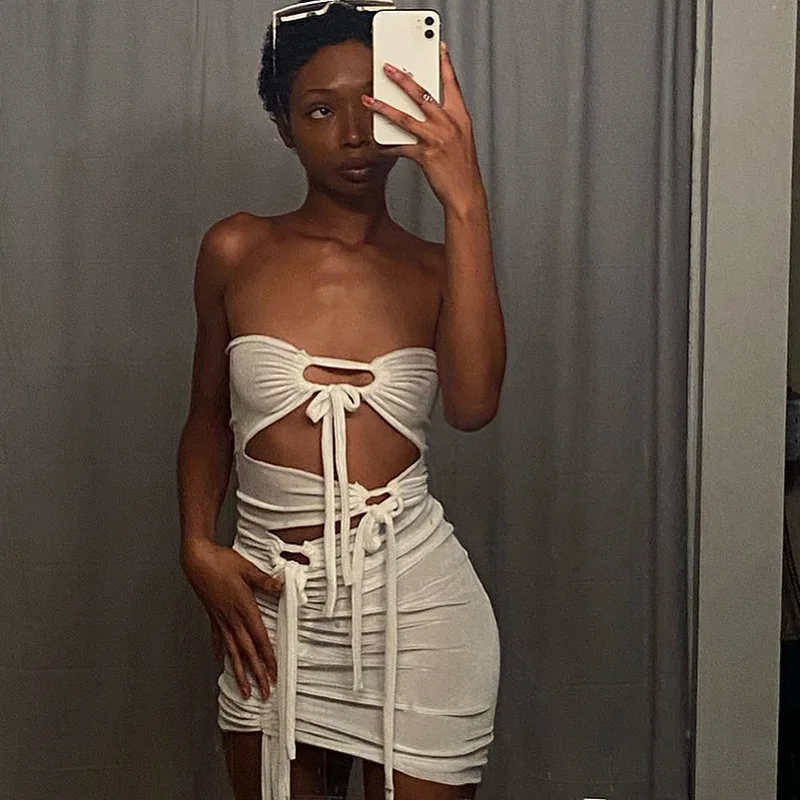 

European and American women's 2021 summer new tube top hollow lace pleated irregular ultra short dressVestido