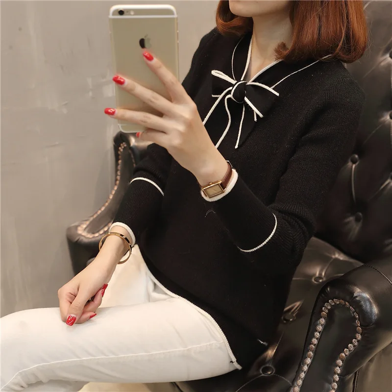 

Spring 2019 new women's wear with butterfly knit knitting Korean version of loose short fashion undershirt sweater woman