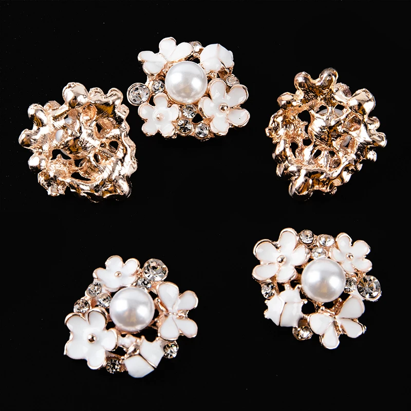 

10 шт./лот жемчужные бусины с металлическими пуговицами стразы декоративные украшения «сделай сам» Аксессуары для ювелирных изделий 25*23 мм