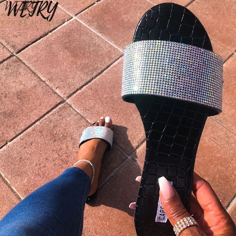 2020 пляжные сланцы со стразами и блестками яркие женские сандалии тапочки из ПВХ