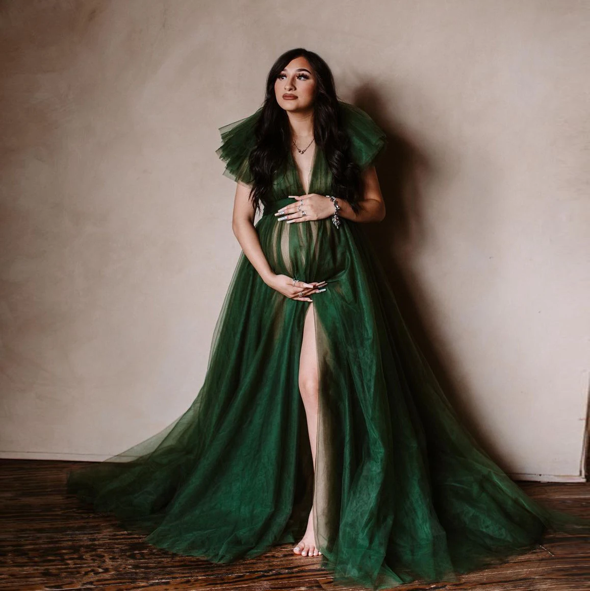 

Dark Green Tulle Dress Floor Length Evening Dresses V-Neck Ruffles Shoulder A-Line Maternity Dress For Photoshoot Long Rob