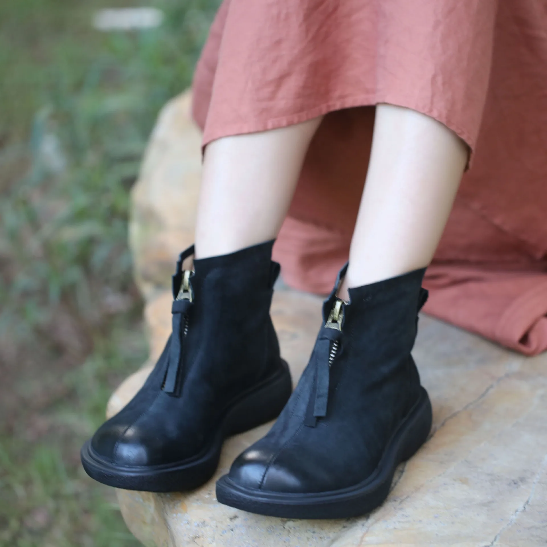 

Женские ботильоны на толстой подошве VALLU, демисезонные ботинки из натуральной кожи на танкетке, с круглым носком, на плоской подошве, 2020