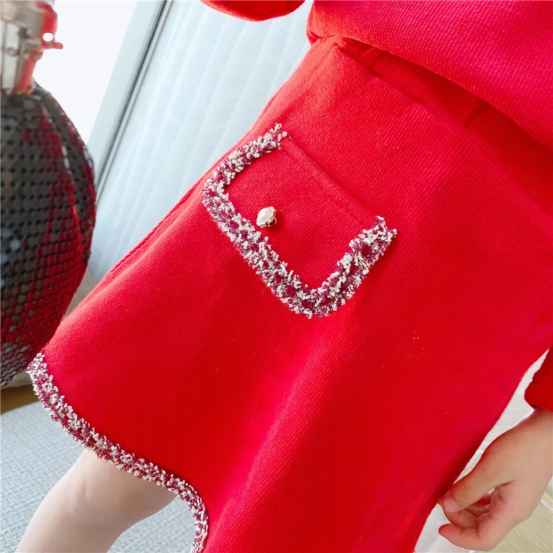 

2020 Girls Autumn Graceful Princess Red Coat Skirt 2pcs Clothing Set Children Turn-down Collar Coats Fashion Clothes Set