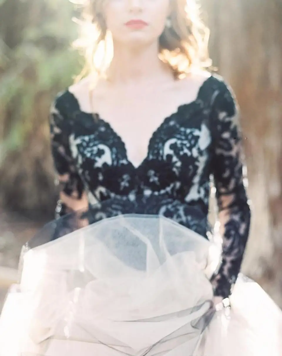 Новые черно белые винтажные свадебные платья в западном стиле с v образным