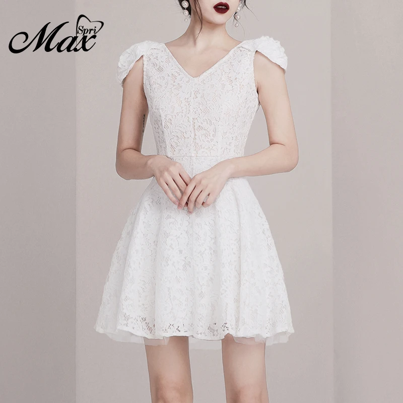 Женское винтажное мини платье Max Spri белое кружевное ТРАПЕЦИЕВИДНОЕ ПЛАТЬЕ С V