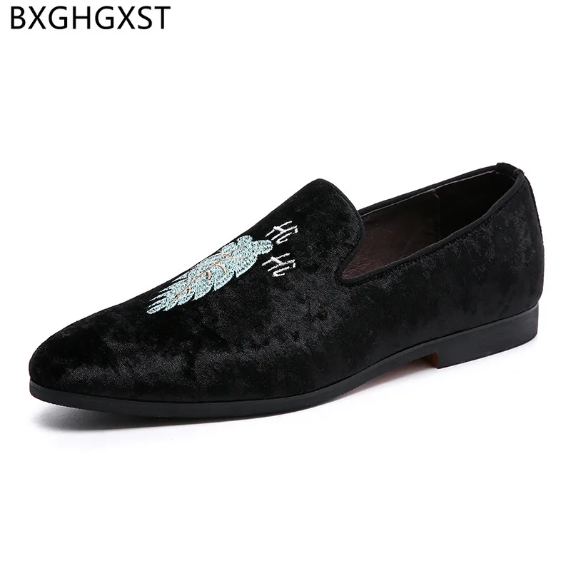 

Fashion Mens Dress Shoes Loafers Men Formal Shoes 2022 Slip on Oxford Wedding Shoes for Men Business Suit Zapatos Hombre Vestir