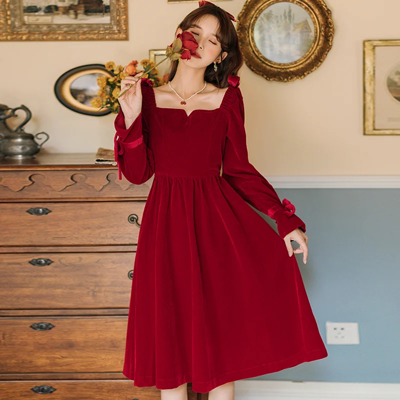 Vintage Red Long Velvet Dress Women French Elegant Chic Wedding Evening Party Dress Y2K Gothic Casual Bodycon Dress Autumn 2021