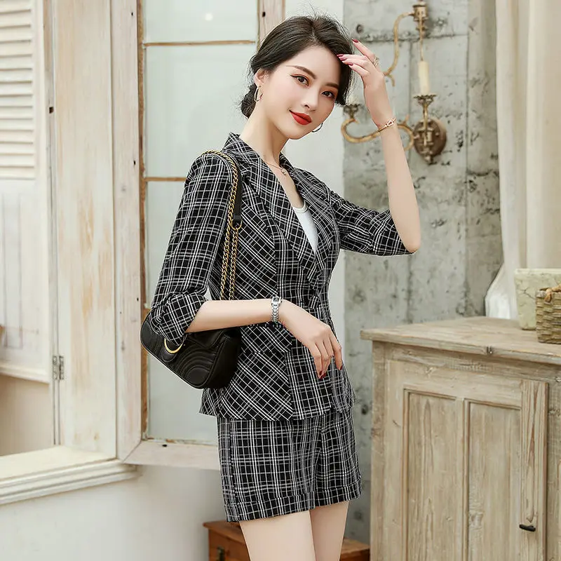 

Gray plaid suit suit women 2021 new summer new casual small fragrance temperament professional two-piece overalls