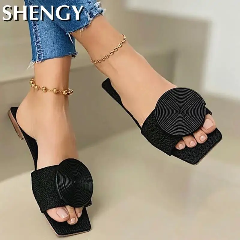 

New Women Slippers Weave Flat Sildes Beach Shoes Ladies Casual Outdoor Sandals Square Toes Female Flat Slides Plus Size Sandals