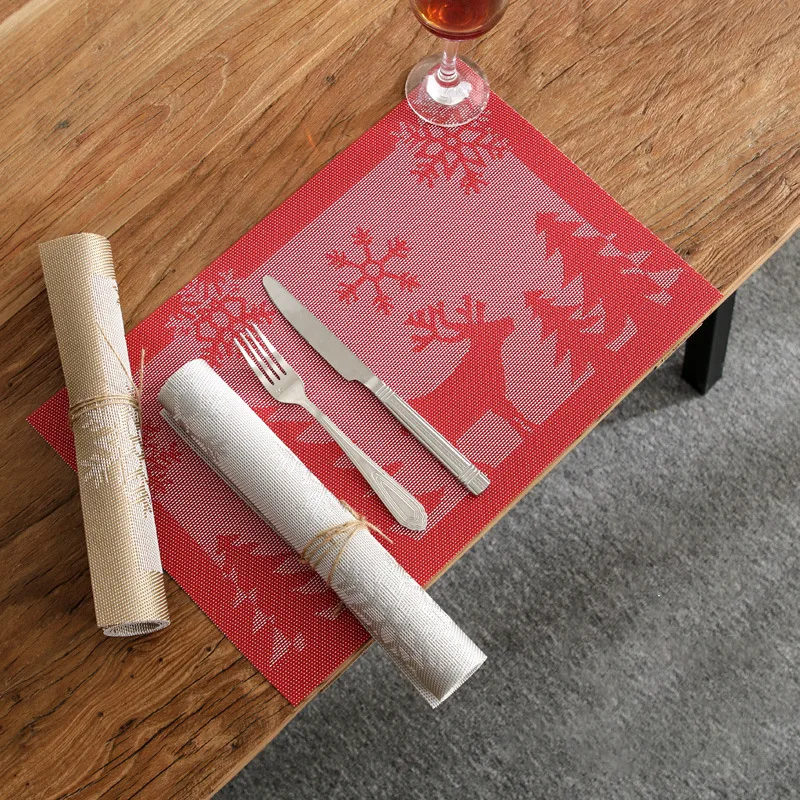 

Snowflake Christmas Reindeer Red Textilene pvc Western Table Mat Hotel Pan Mat Insulation Table Mat Cup Mat Non-slip PVC Mat
