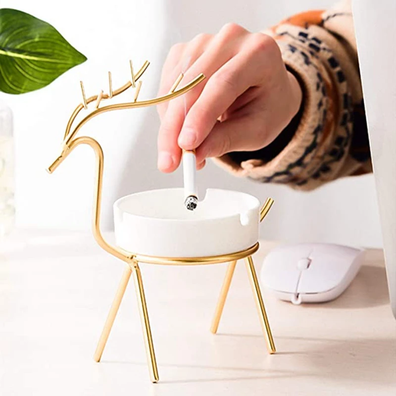 

Creative Iron Deer Ashtray Metal Deer Crafts Figurines Decoration Animal Miniatures Model Modern Home Decor