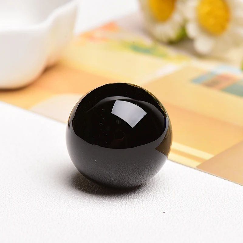 

Аметистовый кристалл для дома