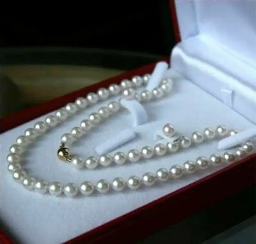 

Fashion 8mm White South Sea Shell Pearl Necklace + Earring Set 18"