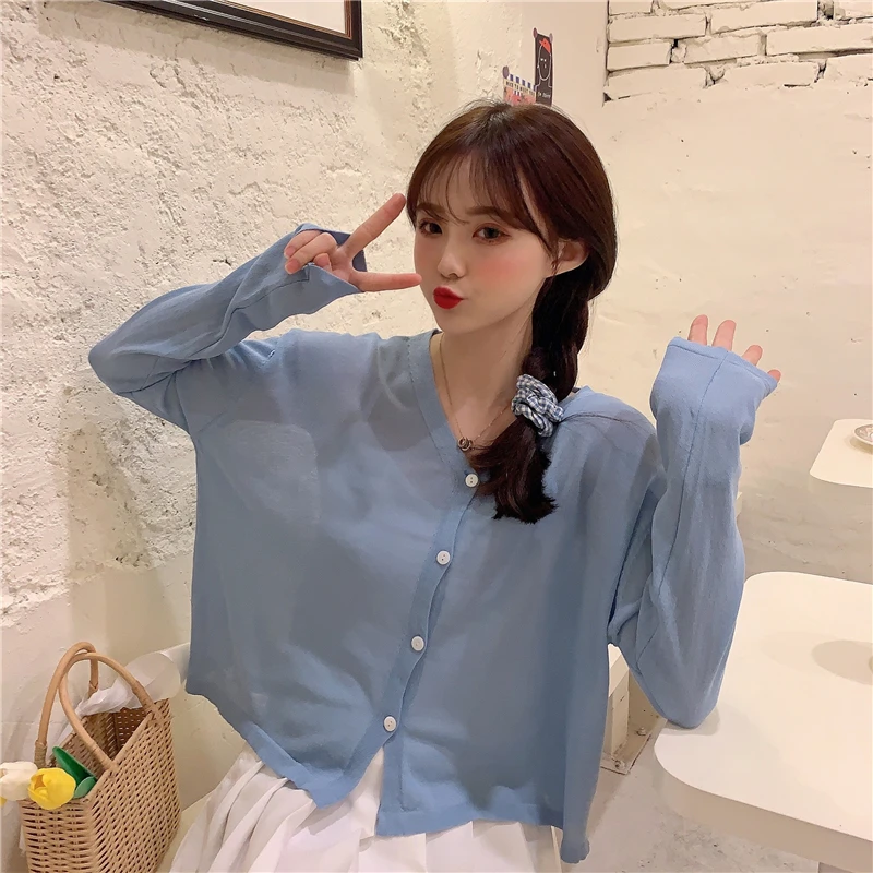 

Shooting 2020 new Korean version of women's versatile loose sunscreen shirt thin ice silk sweater with top