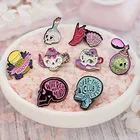 Скелет брошь череп панк череп свеча ядовитые духи чайная чашка чайник послеобеденный чай эмалированный значок для женщин феминистский значок