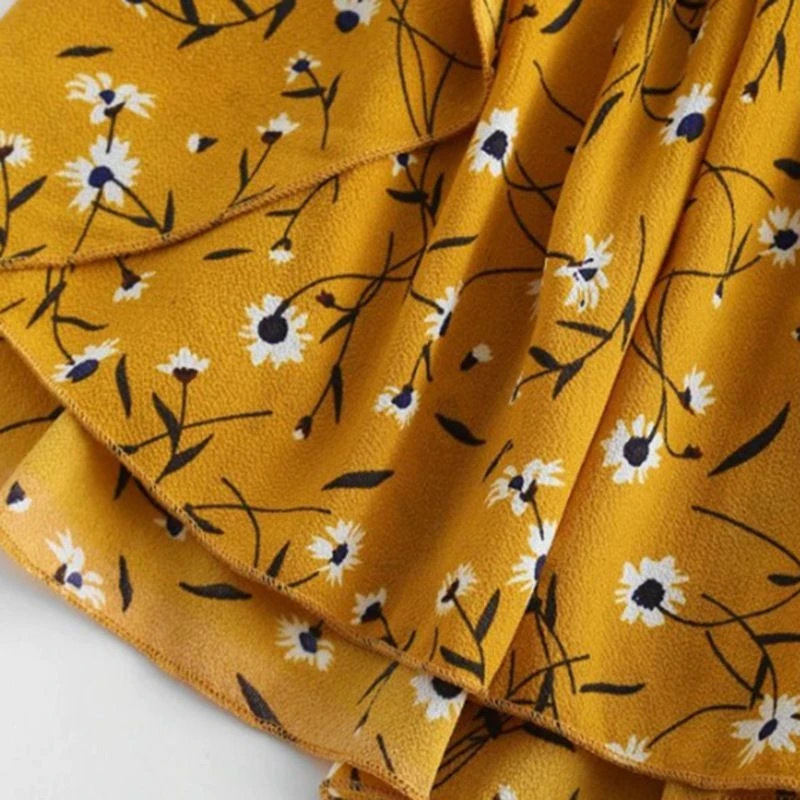 Женский пляжный комплект с открытыми плечами цветочным принтом и коротким