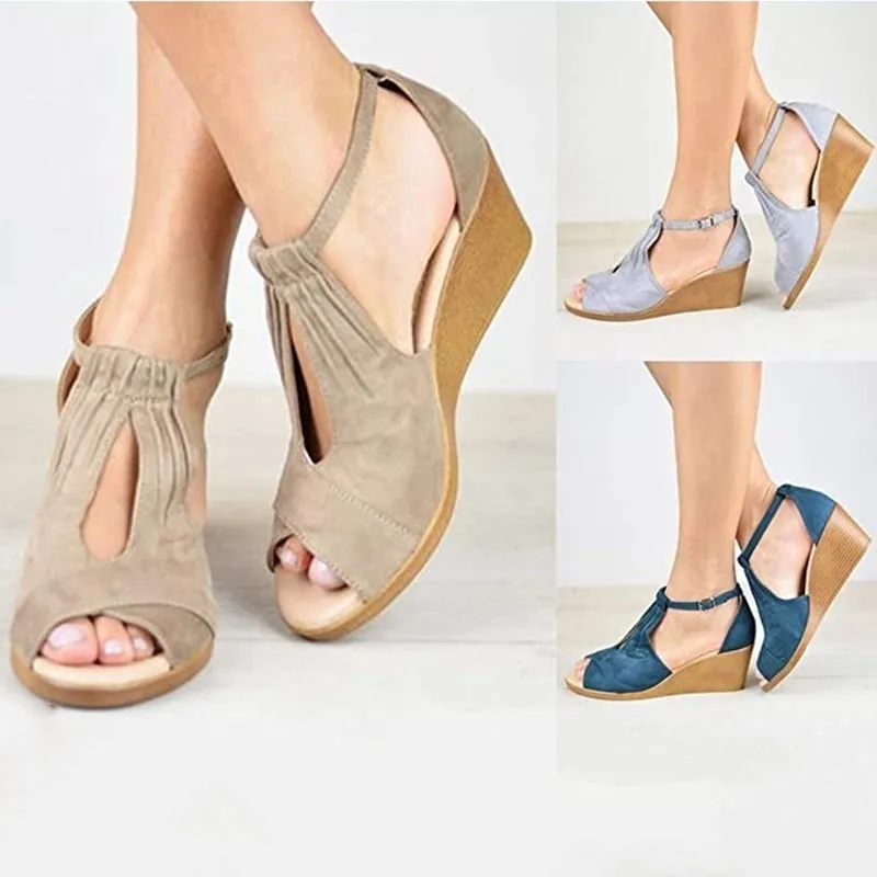 

Fashion Europe and the United States summer new casual fish mouth women's sandals suede one word buckled slope heel sandals