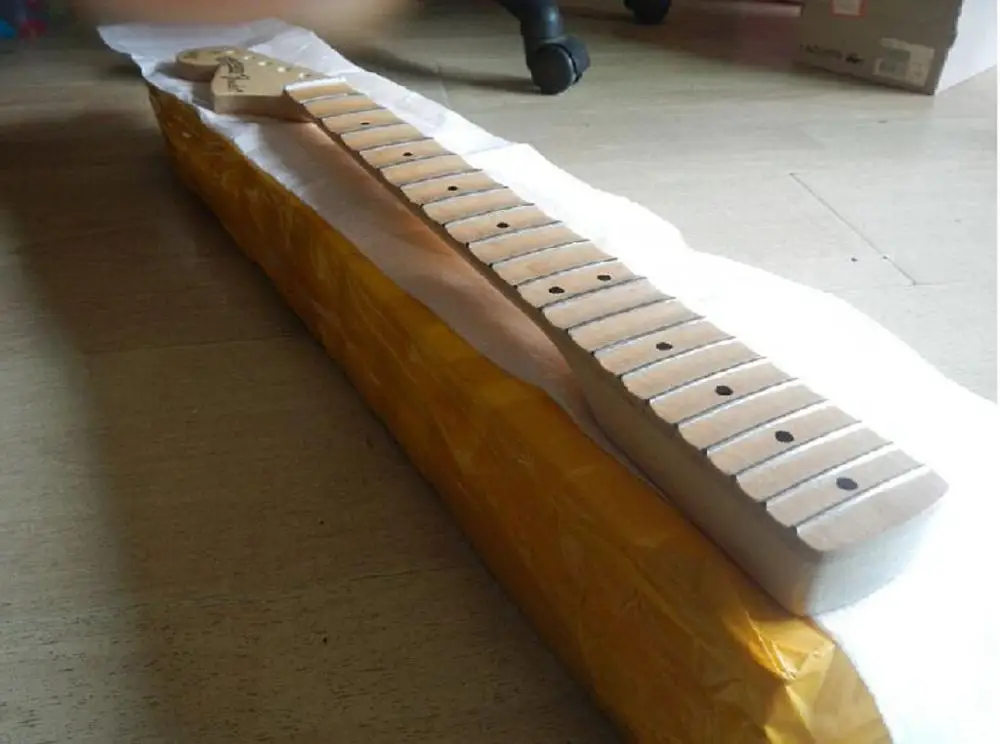 Бесплатная доставка оптовая продажа кленовый гриф с зубчатым пазом относится к