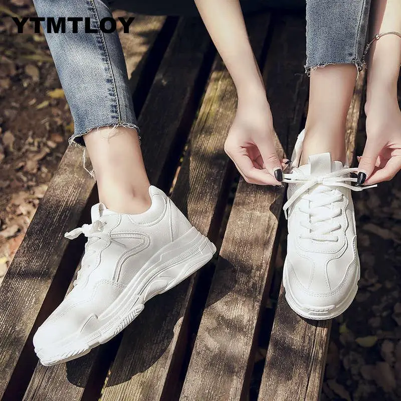 

Women Shoes Autumn White Shoes Sneakers Women Fashion 2019 Brand Retro Platform Shoes Ladies Footwear Breathable Mesh Sneakers