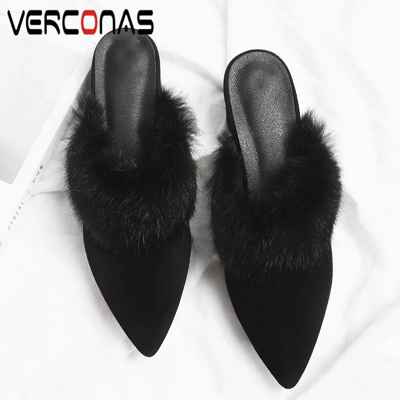 

VERCONAS 2021 Mules Woman Sandals Woman Pumps Kid Suede Classic Design Feather Decoration Pointed Toe Square Heeled Shoes Woman