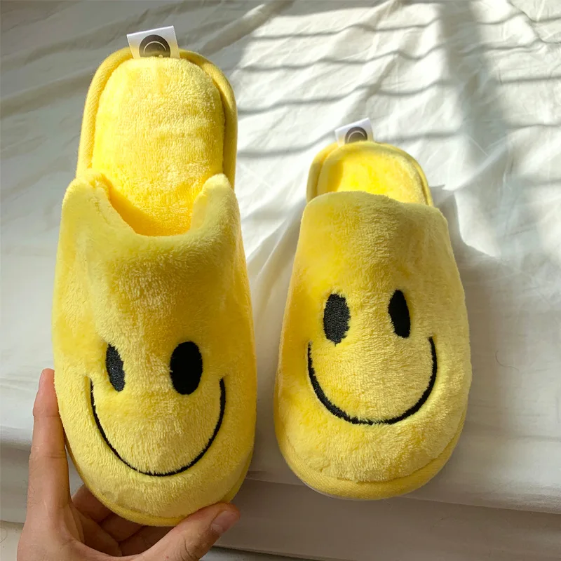 Шлепанцы женские домашние с мультяшным рисунком теплые зимние тапочки без