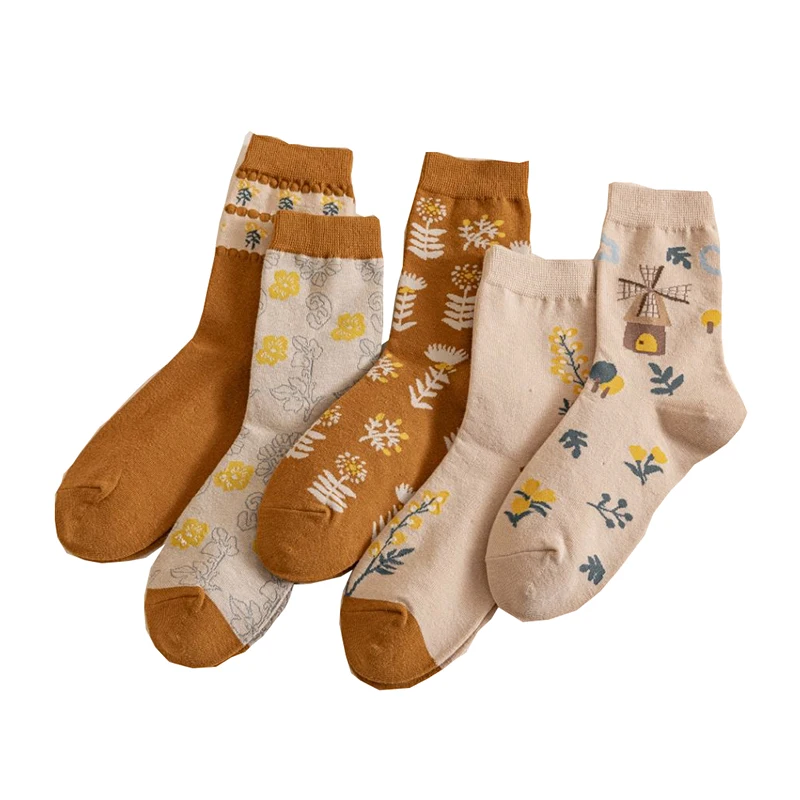 

5 Pairs Middle Tube Print Women Socks Cute Long Winter Socks Cotton Harajuku Fashion Street Style Brand Designer Luxury Sokken