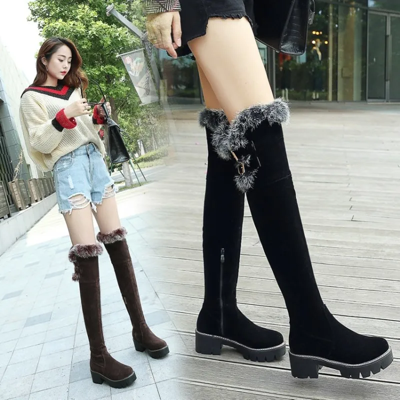 Ботфорты на меху женские теплые зимние сапоги из флока высоком каблуке большой