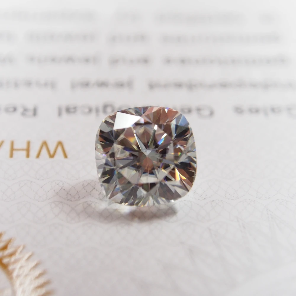 Камни для кольца большого размера бесцветные синтетические камни с муассанитом