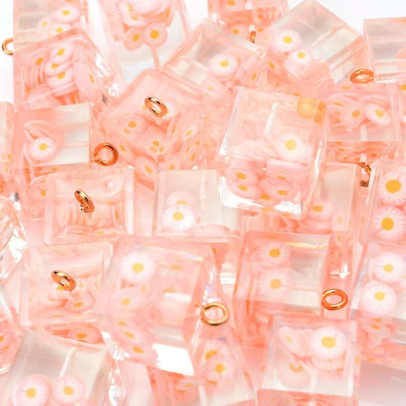

6Pcs 16mm Acrylic Pendants Transparent Square With Round Clay Flower Pattern Pendant For DIY Jewelry Making Necklace Accessories