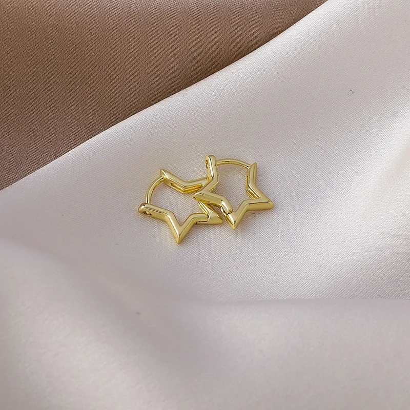 

Minar Minimalist Multiple Star Love Heart Geometric Earrings for Women Brass Gold Chunky Thin Small Hoop Earrings Simple Jewelry