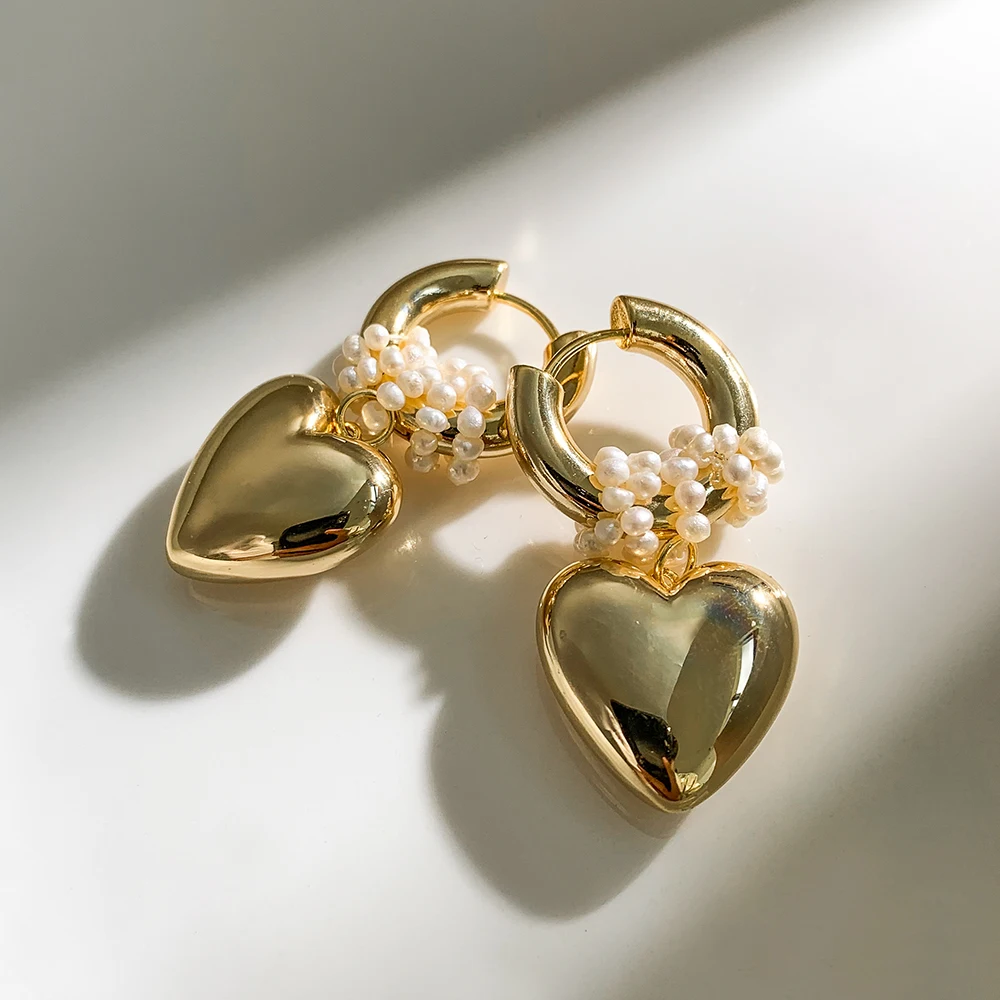 

Original design stylish stereo love fresh water pearl earring earrings 2021 summer earrings
