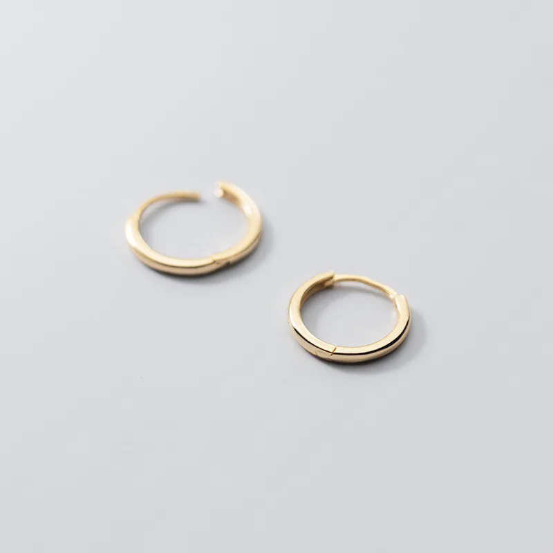 

925 Sterling Silver Hoop Earrings Smooth Circle Simple Temperament Ear Jewelry Korean Round Fashion Earrings for Women