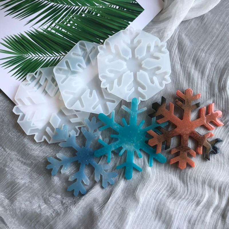 

Christmas Snowflake Coaster Casting Silicone Mould DIY Crystal Epoxy Resin Mold