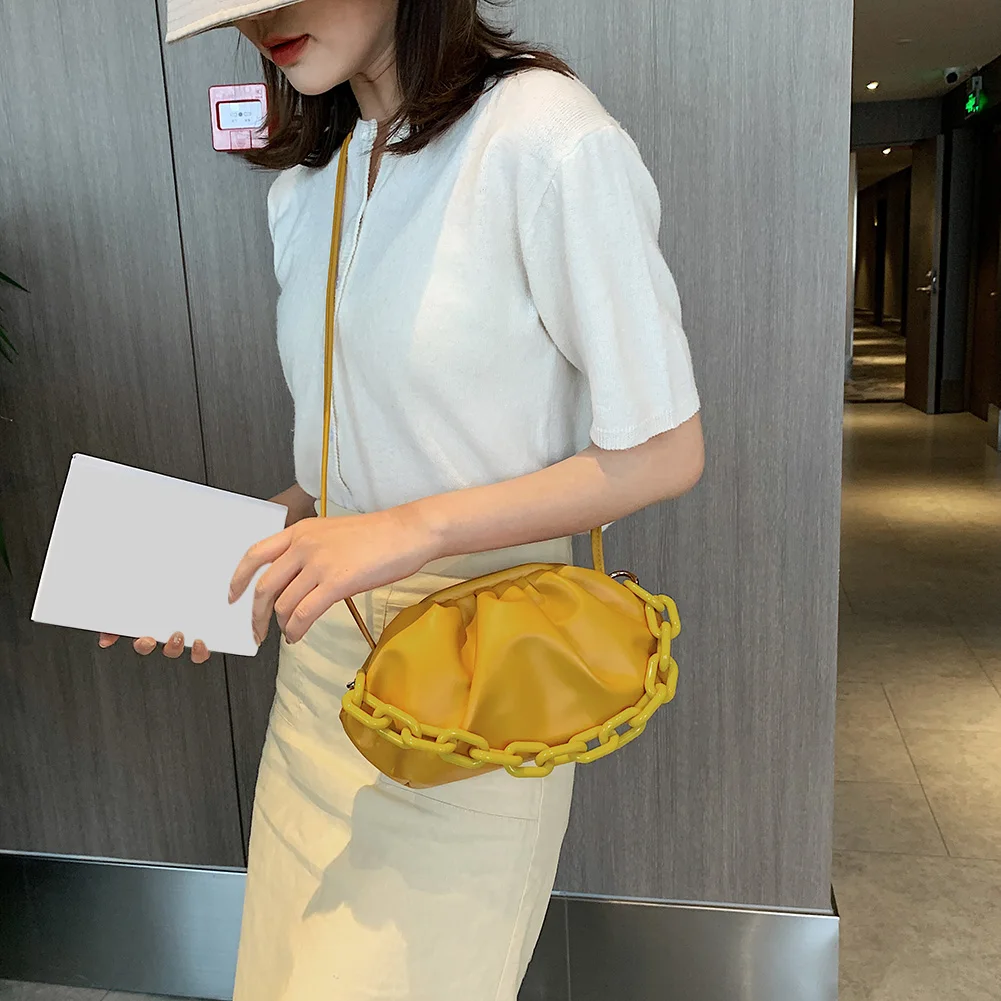 

Fashion Cloud Pleated Crossbody Handbag Soft PU Single Shoulder Bags Elegant Women Pure Color Thick Chain Clutch Purse Designer